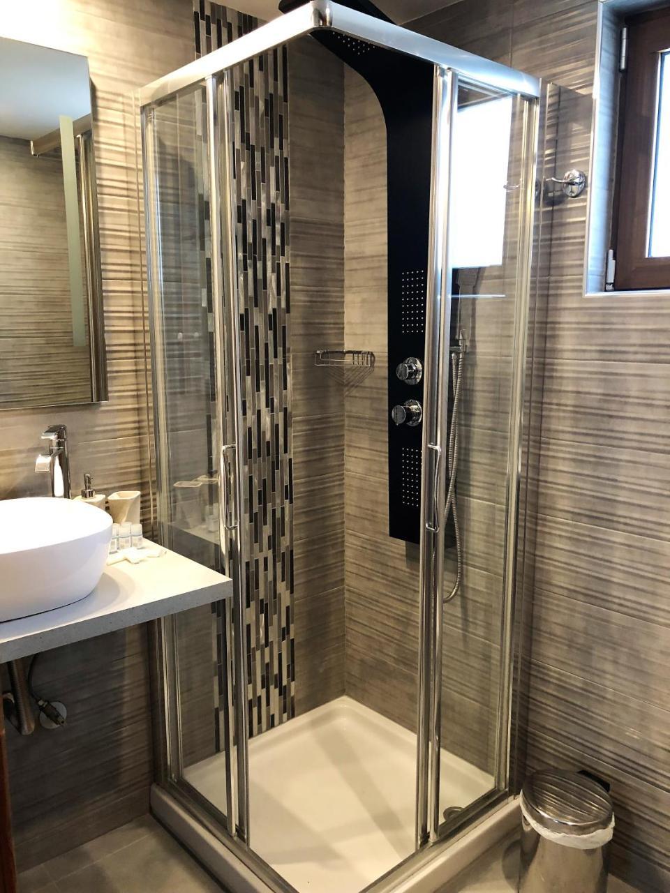 Guesthouse Mouses Kalavryta Ngoại thất bức ảnh