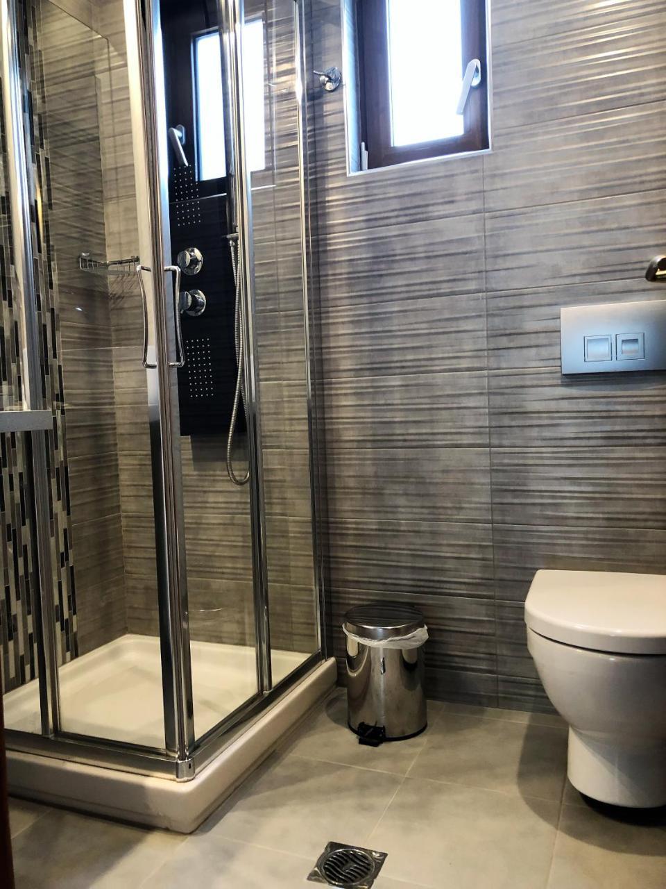 Guesthouse Mouses Kalavryta Ngoại thất bức ảnh